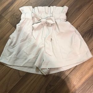NWOT grey paper bag shorts